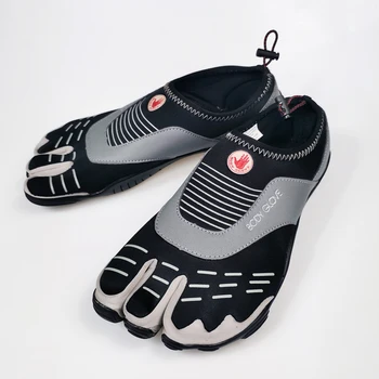 Erkek Yüzme su ayakkabısı Yalınayak Açık plaj sandaletleri Sürüklenen su ayakkabısı Artı Boyutu Kaymaz Nehir Deniz Dalış Sneakers