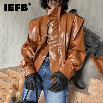 IEFB Moda İki Parçalı PU Deri Ceket Yakışıklı PU Deri Gevşek Ceket Metal Düğme 2023 Bahar Düz Renk Erkek Üstleri