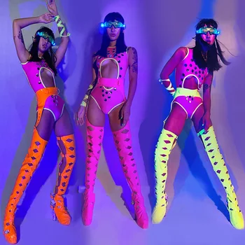 Seksi Bar Gece Kulübü Parti GO GO Sahne Performansı Kostüm Seti Kadın Şarkıcı Takım Kıyafet Bodysuit + Kemer + Pantolon Bacaklar 3 Adet DWY3325