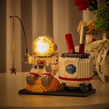 Uzay Astronot Yapı Taşları ile ışık kablosu dıy Yaratıcı Mikro Elmas blokları Oluşturucu Eğitici Çocuk Oyuncakları Hediye